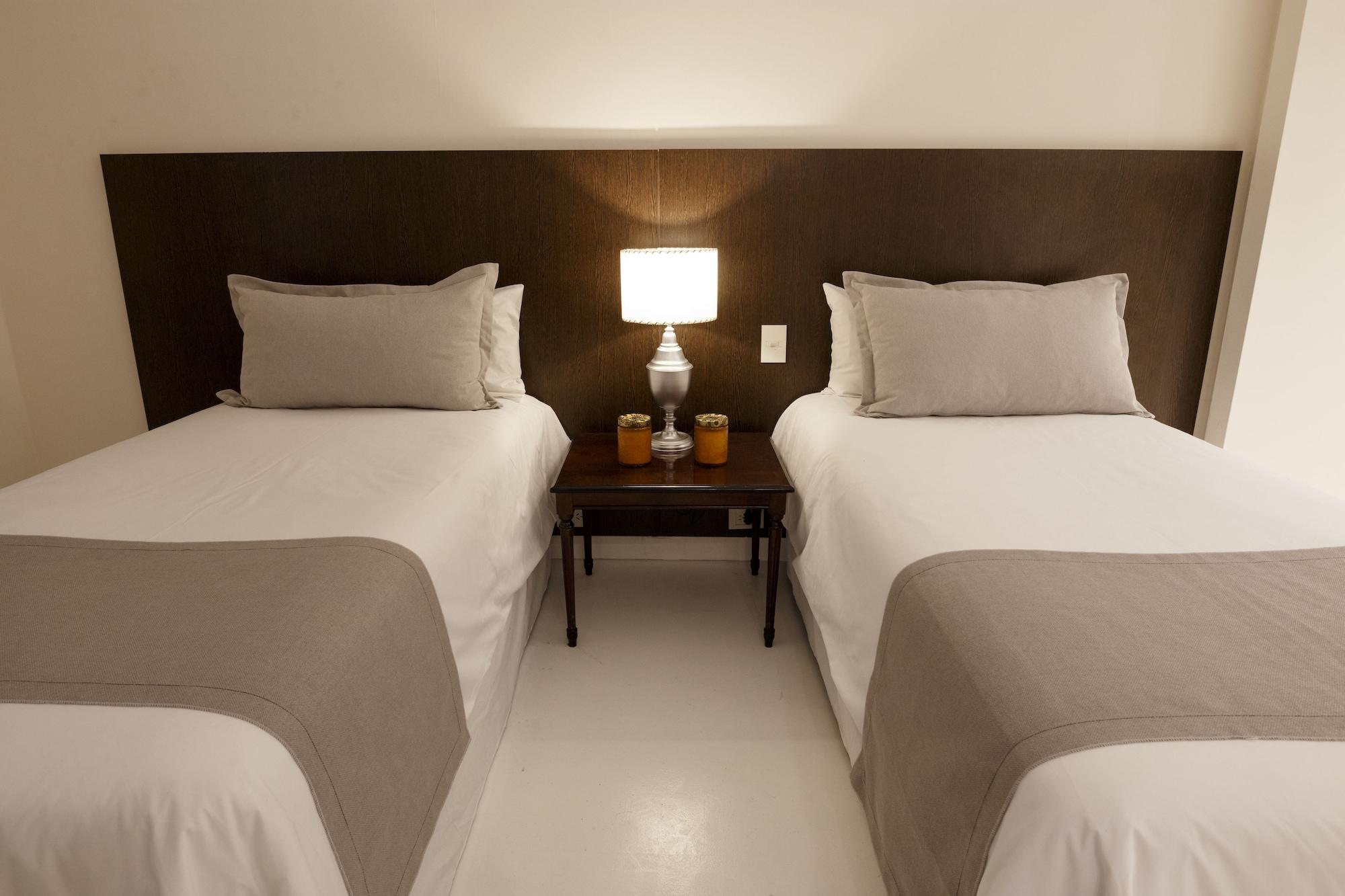בואנוס איירס 1253 Recoleta Small Hotel מראה חיצוני תמונה